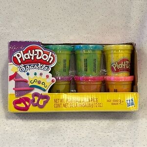 Hasbro Play-Doh Sparkle 6 Pack with Butterfly Heart Cutters (Glitter)